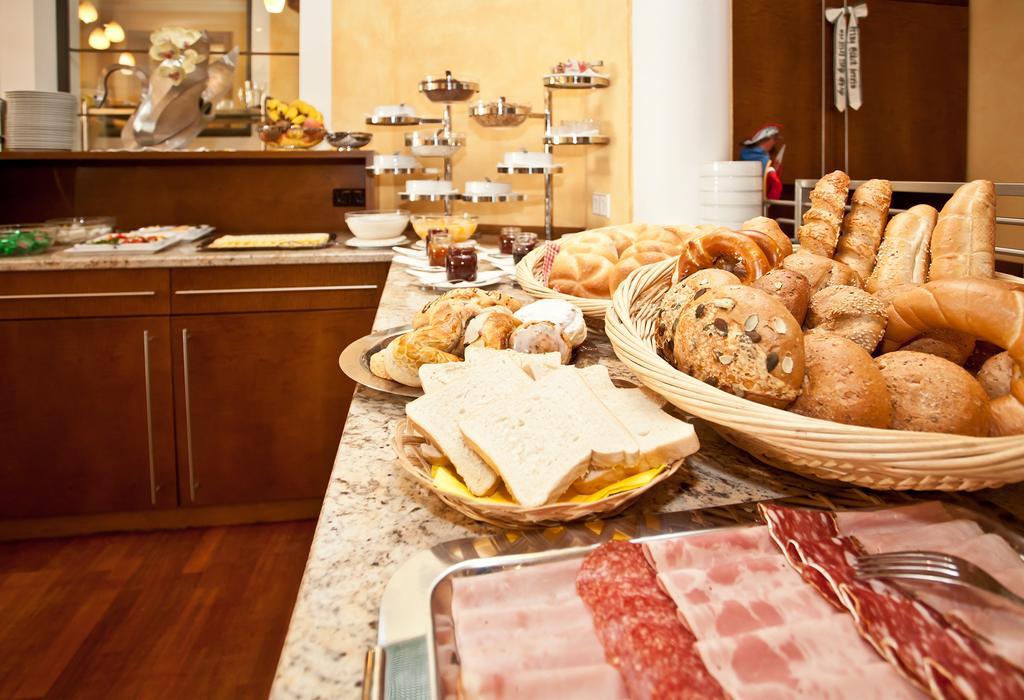 Hotel Binggl ماوترندورف المظهر الخارجي الصورة