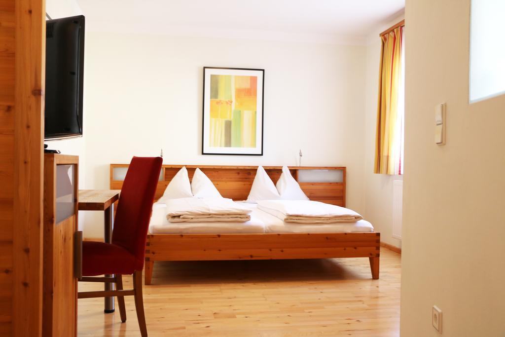 Hotel Binggl ماوترندورف المظهر الخارجي الصورة